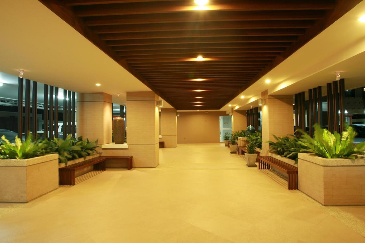 Krongthong Mansion & Hotel Bangkok Kültér fotó
